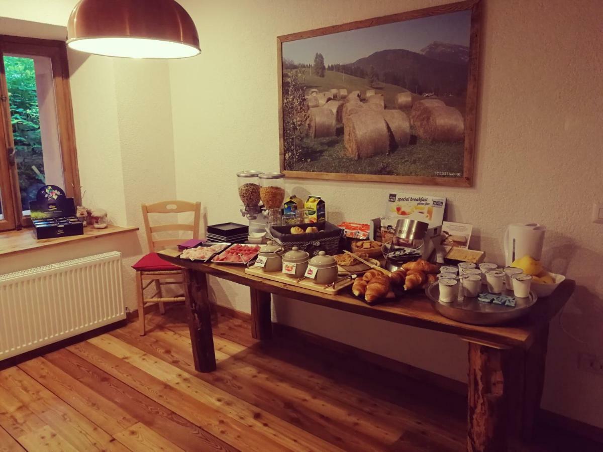 Hotel Locanda Ponte Serra à Lamon Extérieur photo